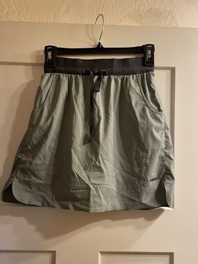 NRS Skort